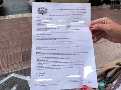 Ma la donna in realt� era in perfetta salute: dopo pi� attente indagini si scopre che sul suo rene c�era solo un angiomiolipoma, un tumore benigno che anatomicamente mostra le stesse caratteristiche ottiche della metastasi